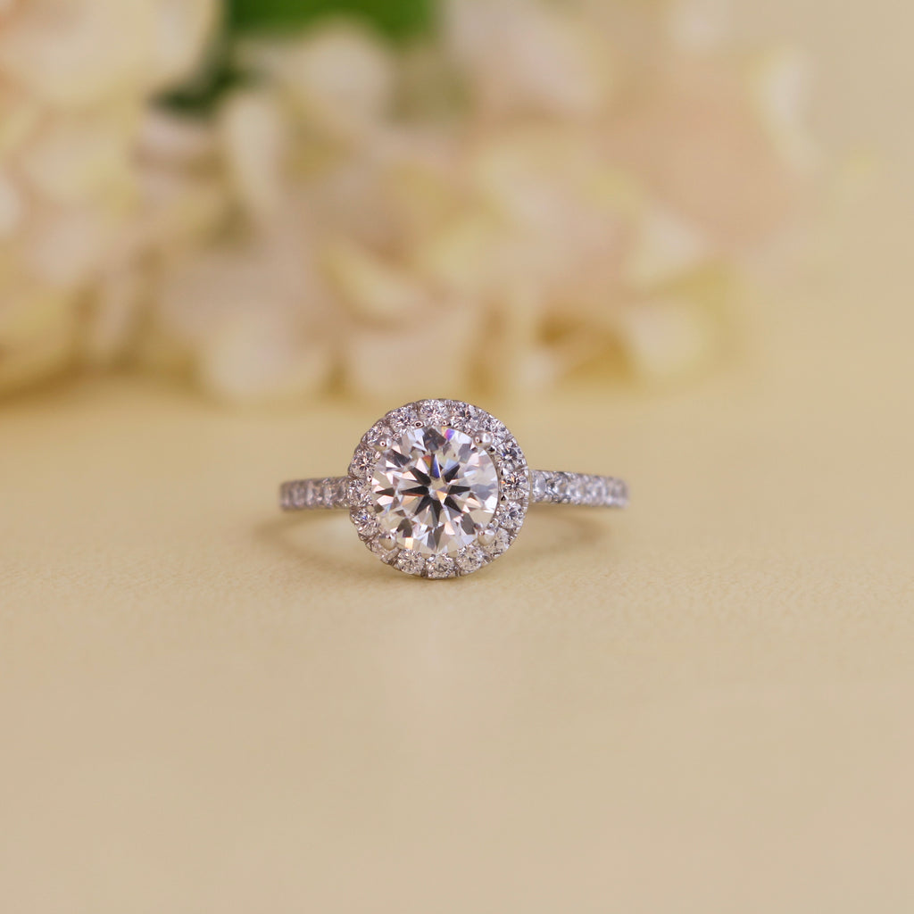 Monroe 1.4ct Round Moissanite Halo Ring for women by Cutiefy