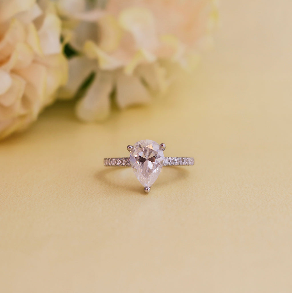 Luxury Pear Moissanite Engagement Ring for women by Cutiefy