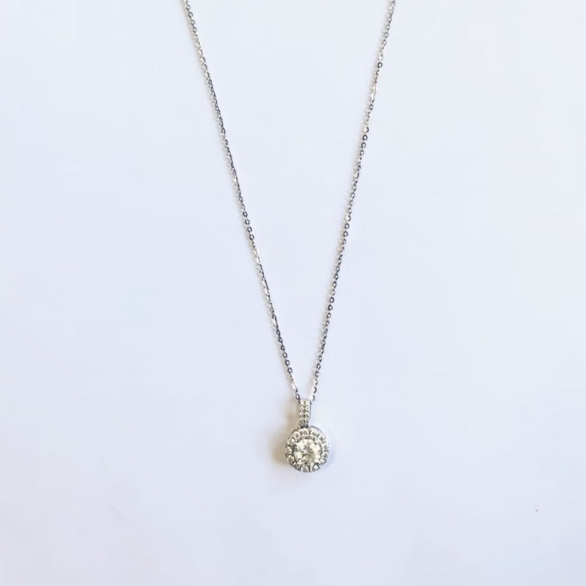 Filigree silver moissanite pendant for girlfriend