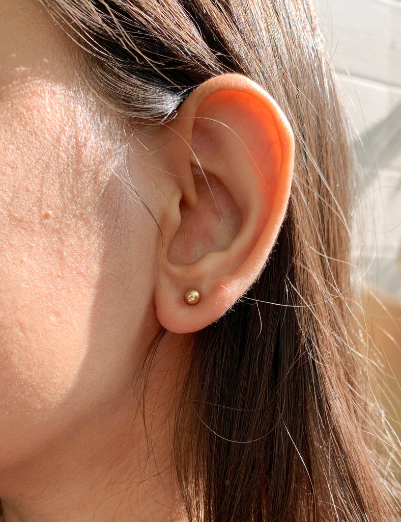 Golden ear studs - Cutiefy