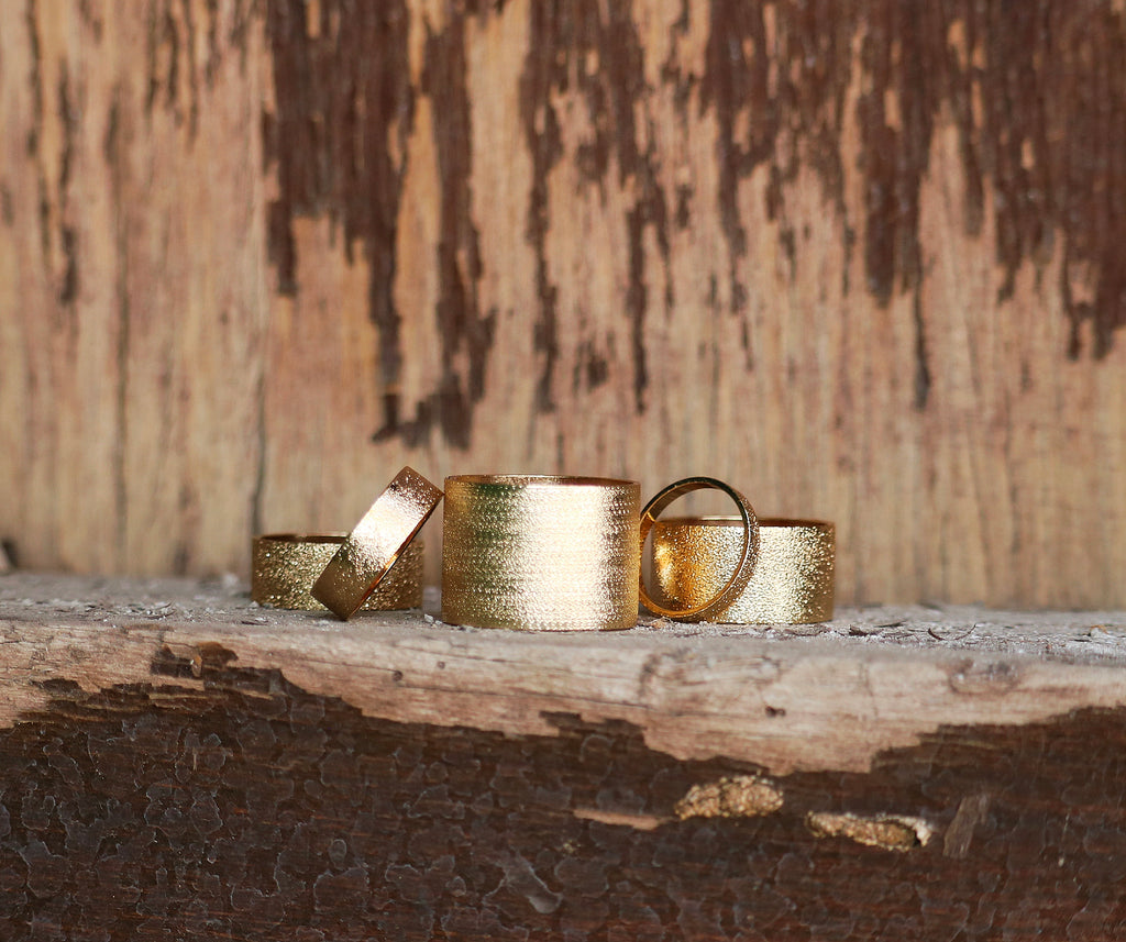 Gold matte glitter rings - Cutiefy