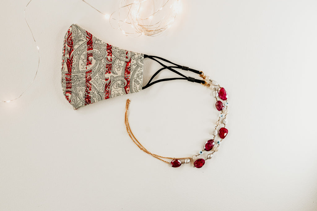 Cutiefy, red stone mask chain, beads mask chain